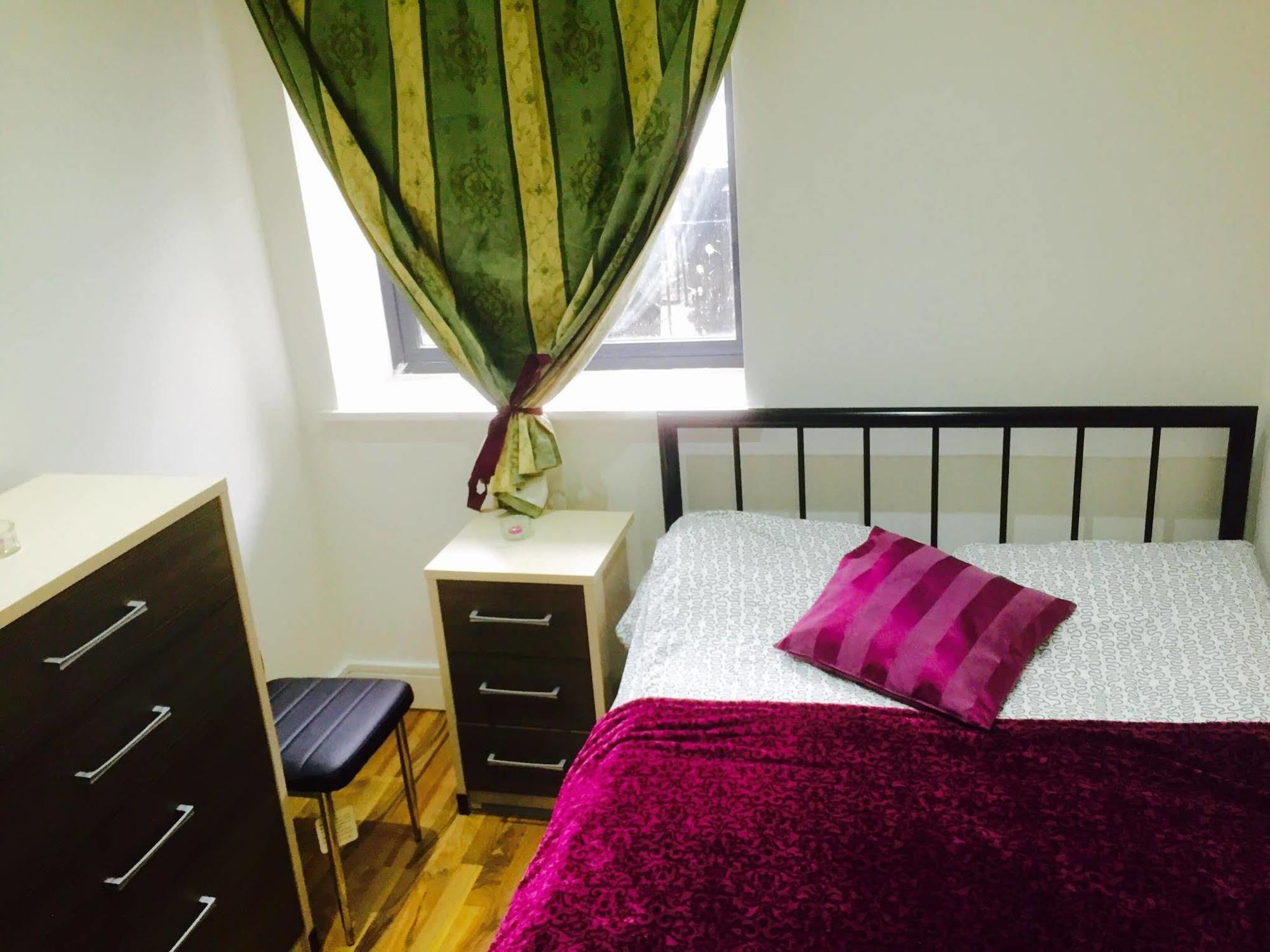 Whitechapel Guest House Лондон Экстерьер фото